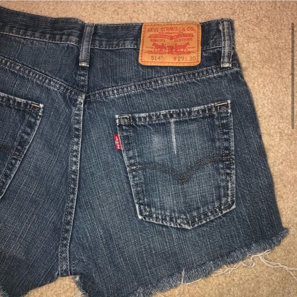 Levi’s 514 High Rise Jean Shorts - Picture 8 of 9